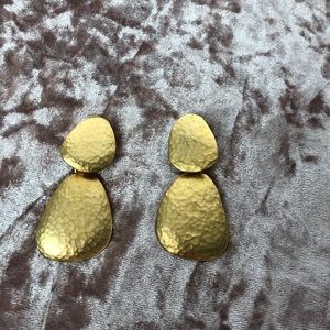 Dangle gold clip on earrings